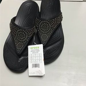 Crocs flip flop